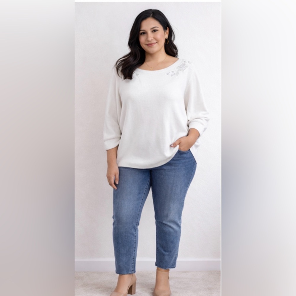 Love Scarlett White Knit Top